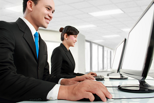 How Your Resume and LinkedIn Profile Should Differ