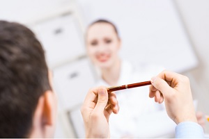 How to Contact Headhunters