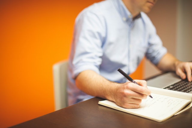 How to Keep Your Job Search Moving