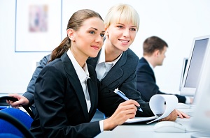 How to Personalize Your Job Search Communications 