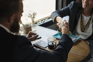 How to Stand Out During the Interview and Get Hired