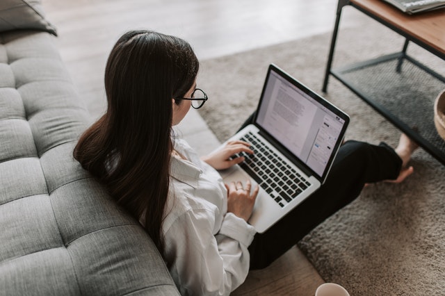 How to Stand Out in a Virtual Work Environment