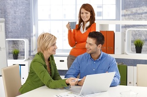How to Use Facebook to Land a Job 